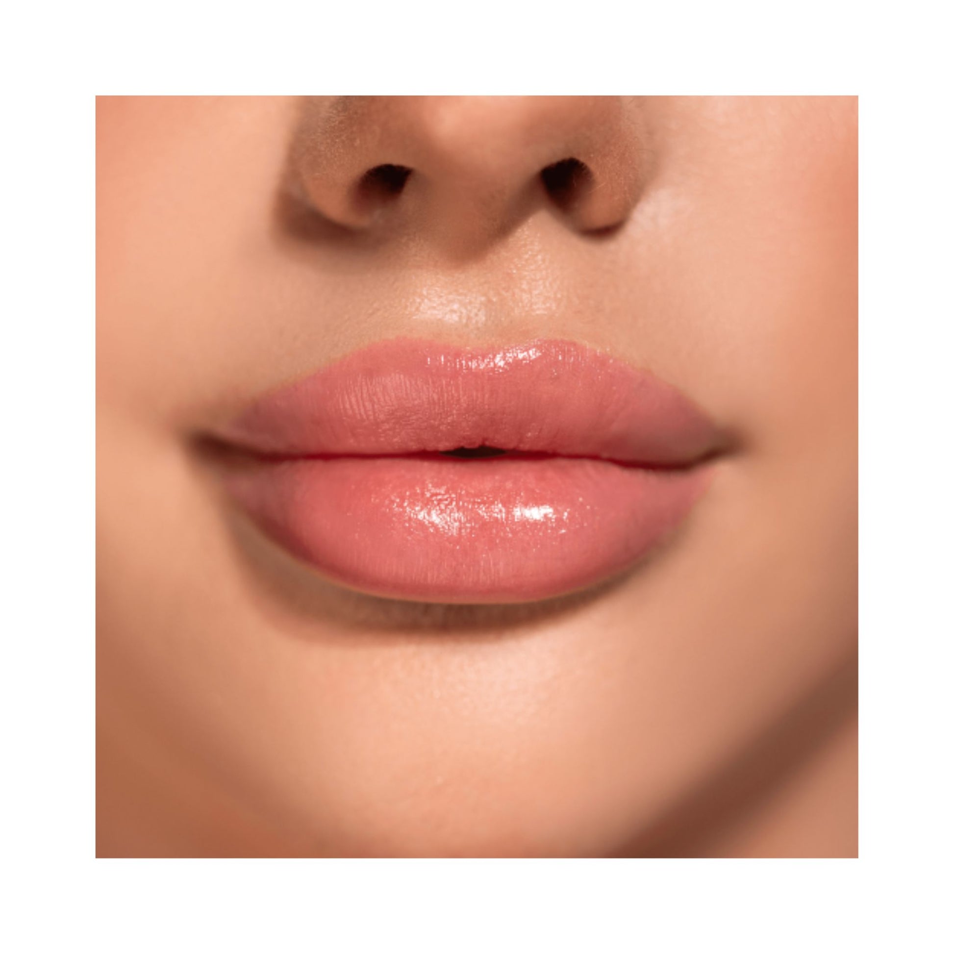 Zola verzorgende Lippenbalsem met sheaboter en carnaubawas in luxe verpakking.