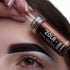 ZOLA x RADU MIRUNA Neutral Brown brow henna voor medium tot donkere wenkbrauwen met duidelijke huidafdruk.